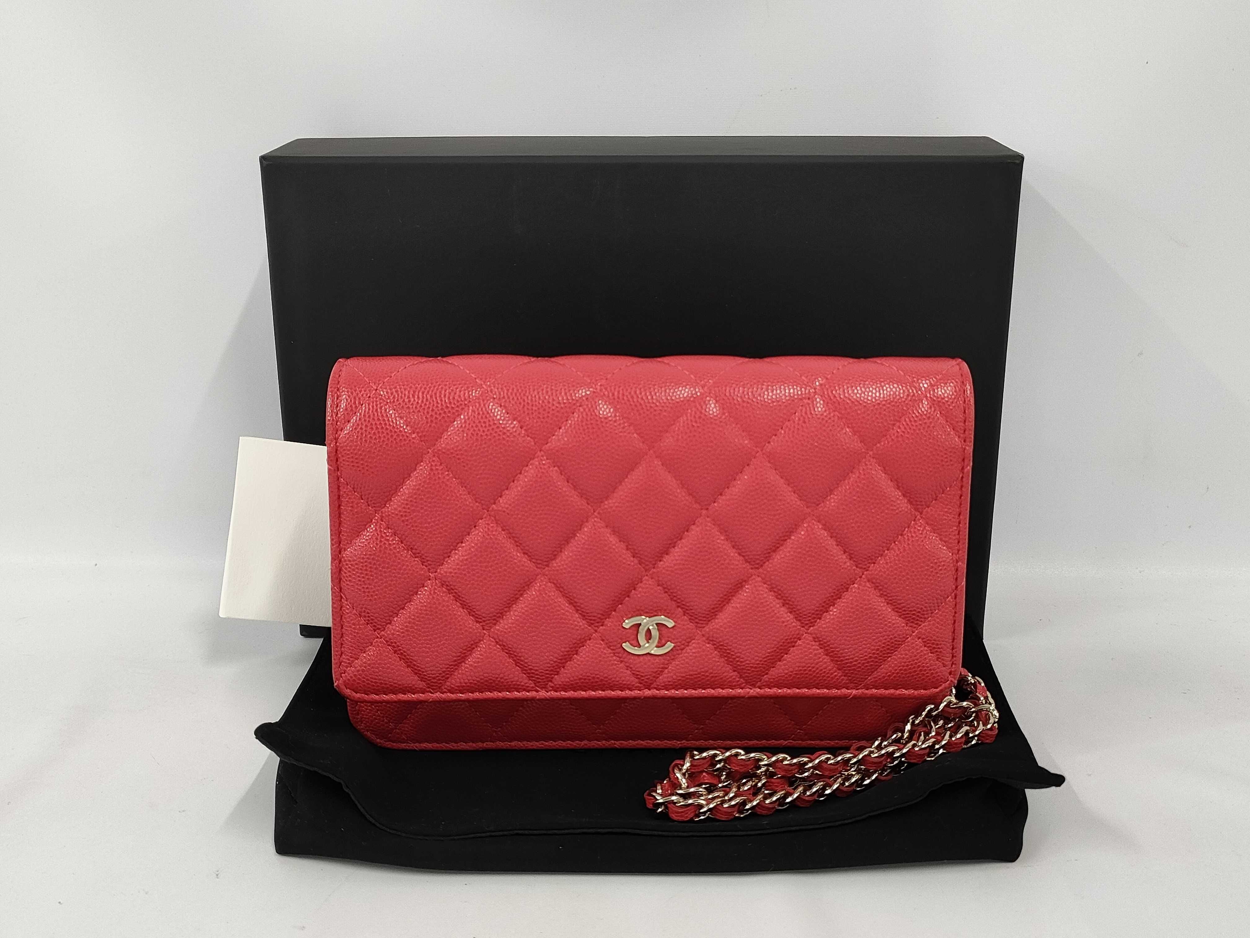 Chanel Wallet On Chain