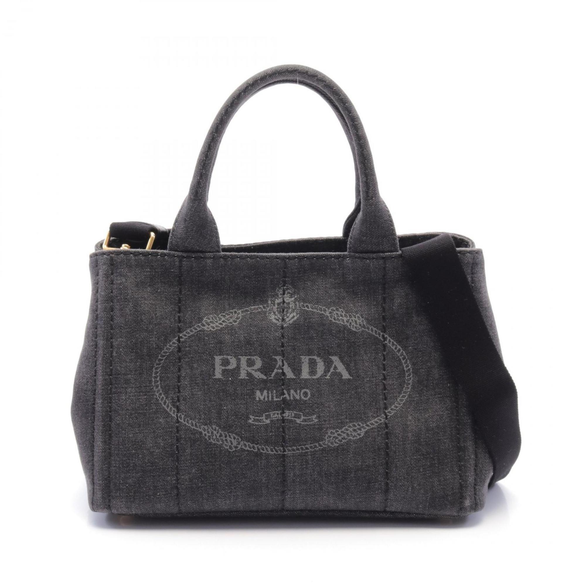 Prada Canapa