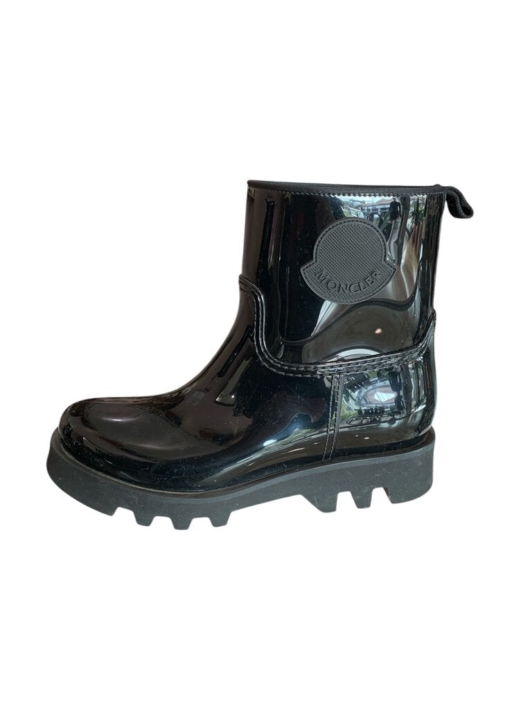 Moncler Rubber Patent Rain Boots - US 8.5 / EU 39***